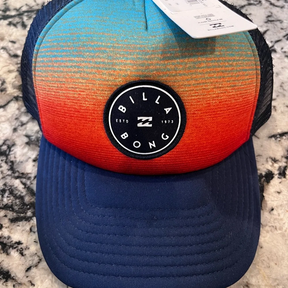 Billabong Gradient Blue and Red Cap - Picture 1 of 2